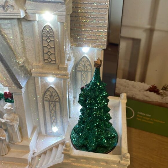 MOMENTS IN TIME Lighted Musical Church 11.7” Christmas Village House LED Lights - Picture 4 of 5